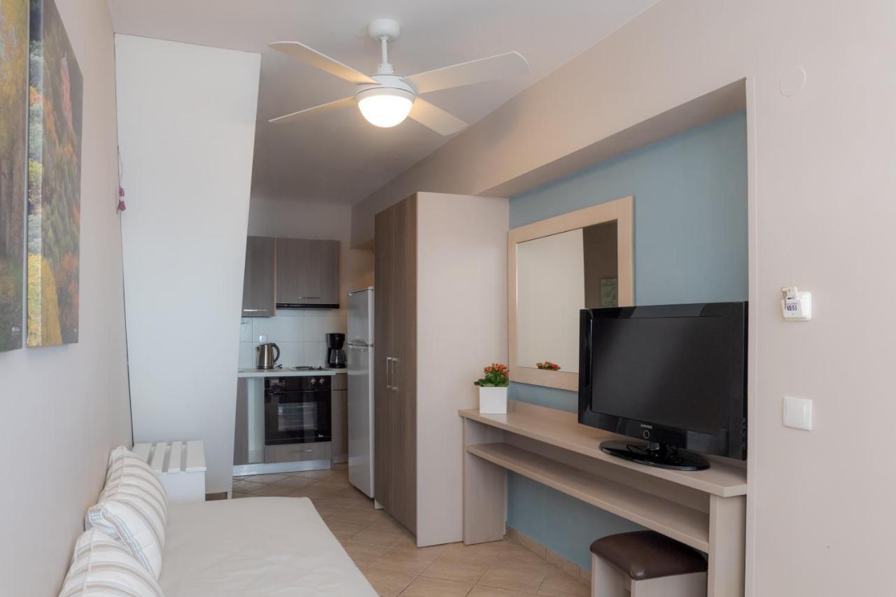 Theoxenia Chios Apartments Paralia Agias Foteinis Extérieur photo